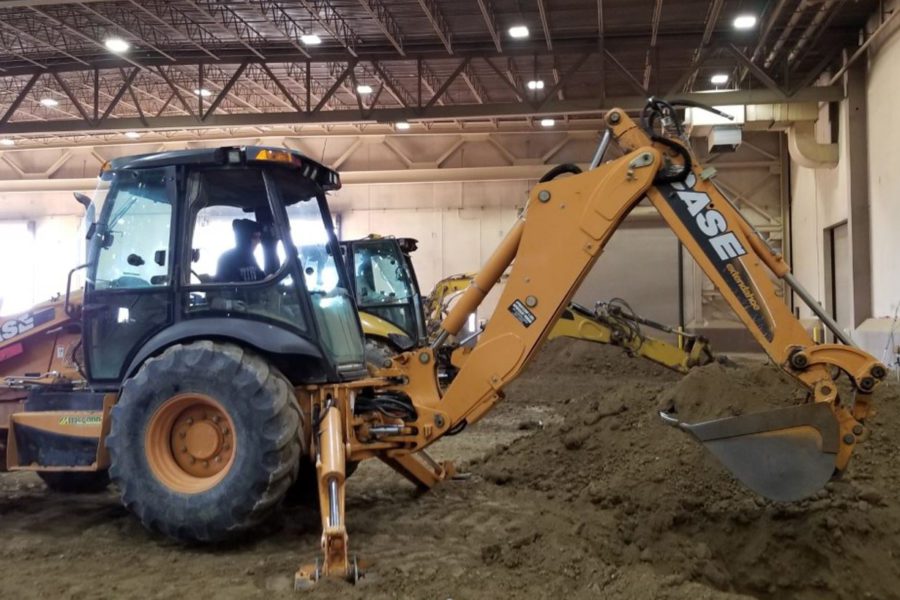 Feature 1 - Students experience Heavy Equipment Engineers